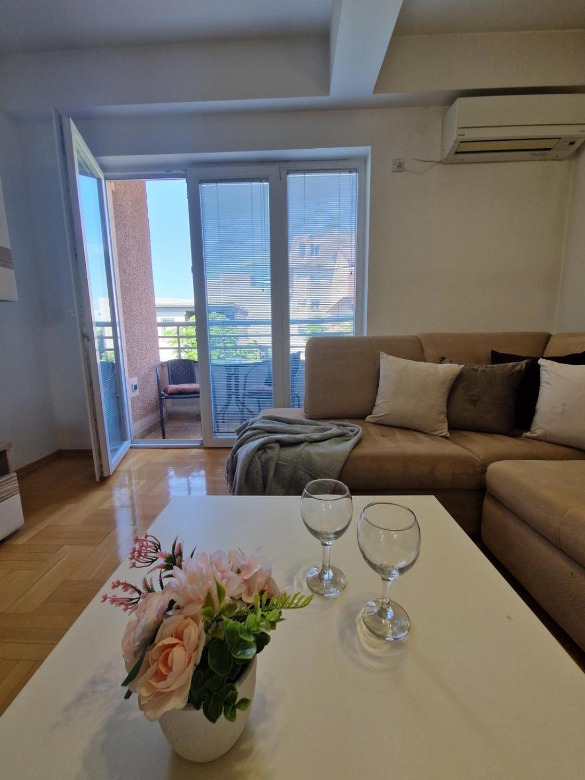 Kamche Lux Apartment سكوبجي المظهر الخارجي الصورة