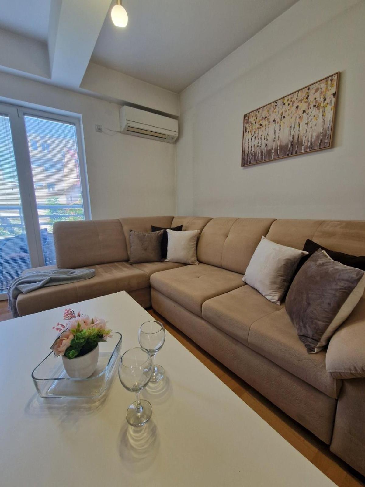 Kamche Lux Apartment سكوبجي المظهر الخارجي الصورة